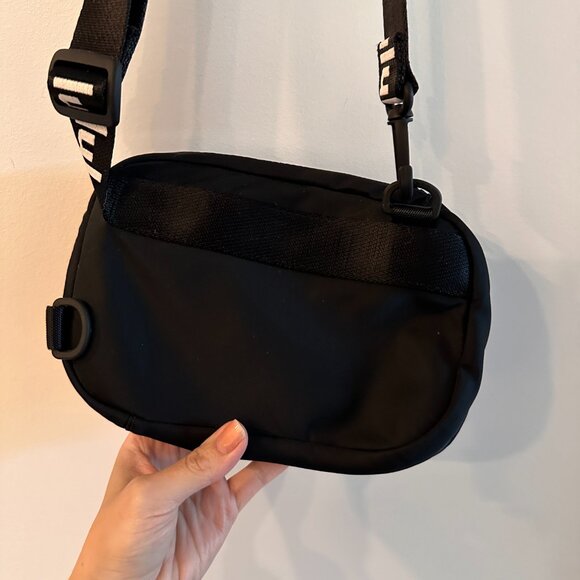 Lululemon Belt Bag - Picture 3 of 5